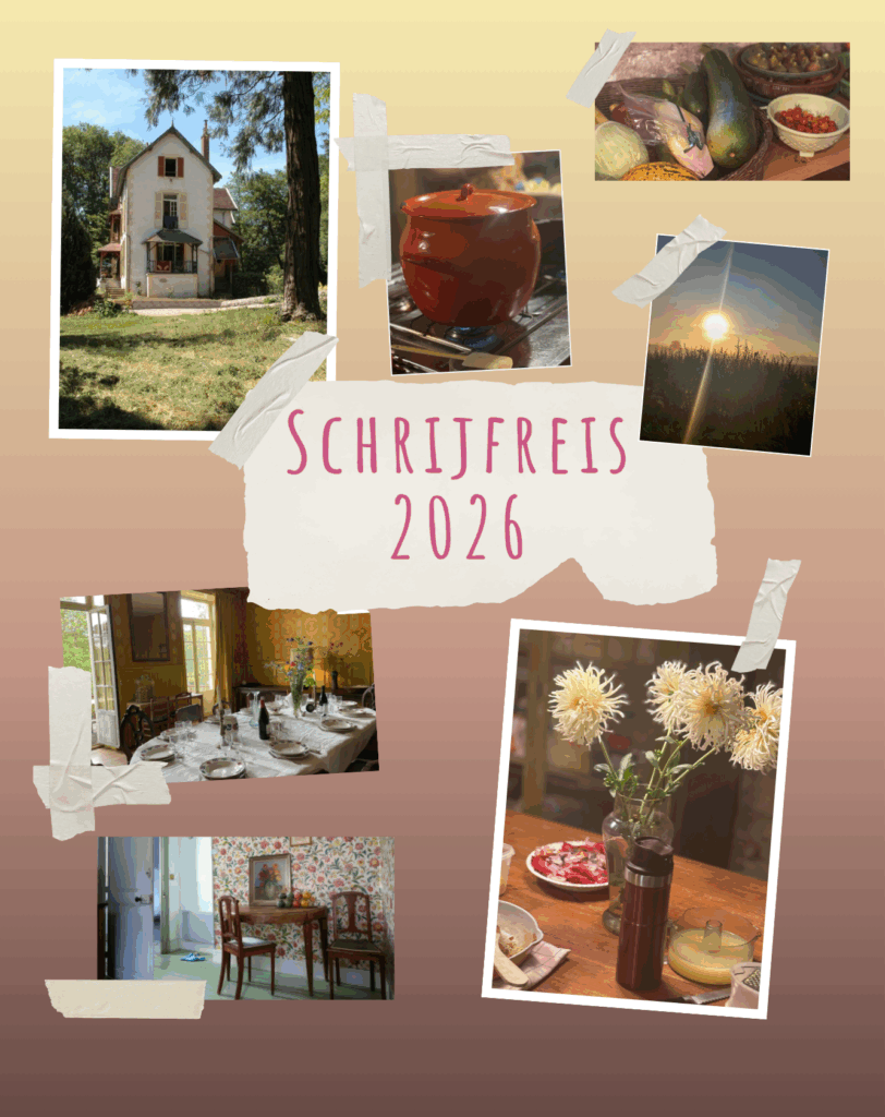 Collage met foto’s van de Schrijfreis 2026 van Avenir Publishing. Te zien zijn een charmant Frans landhuis in het groen, sfeervolle eet- en schrijfplekken, zomerse bloemen, vers fruit en een ondergaande zon. In het midden staat de tekst “Schrijfreis 2026”.